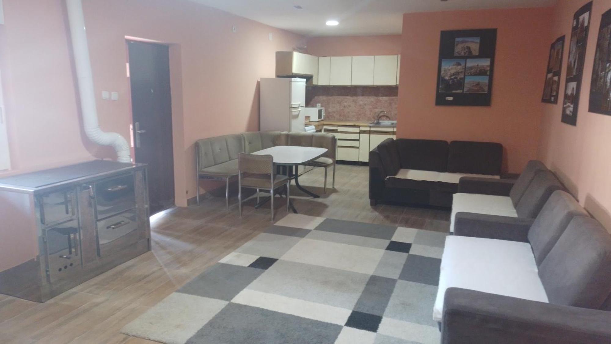 Red Apartman Требинье Экстерьер фото